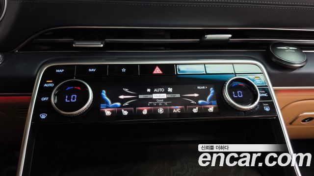 Genesis GV80 2021 — photo 32