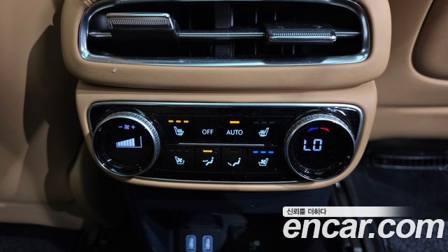 Genesis GV80 2021 — photo 34