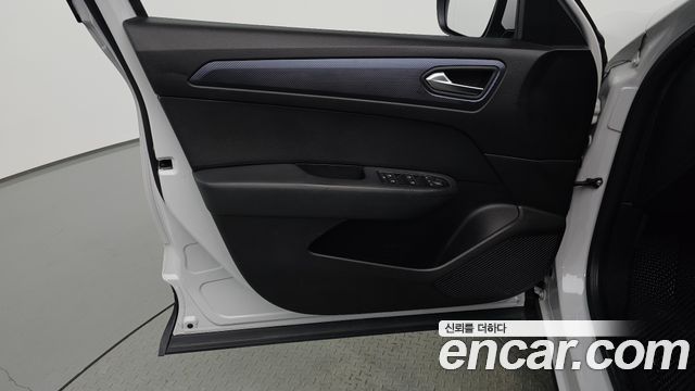 Renault Korea XM3 2021 — photo 14