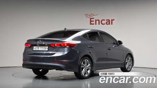 Hyundai AVANTE 2017 — photo 2