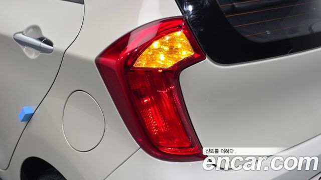 Kia morning 2016 — photo 9