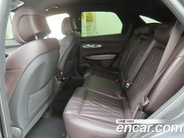 Genesis GV70 2021 — photo 6