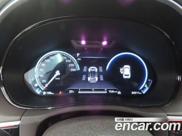 Genesis GV70 2021 — photo 8