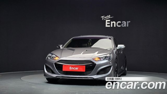 Hyundai Genesis 2010 — photo 3