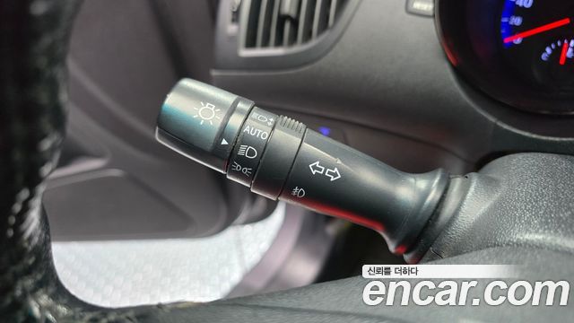 Hyundai Genesis 2010 — photo 16