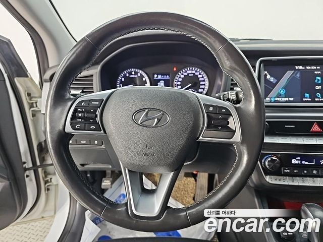 Hyundai Sonata 2019 — photo 9