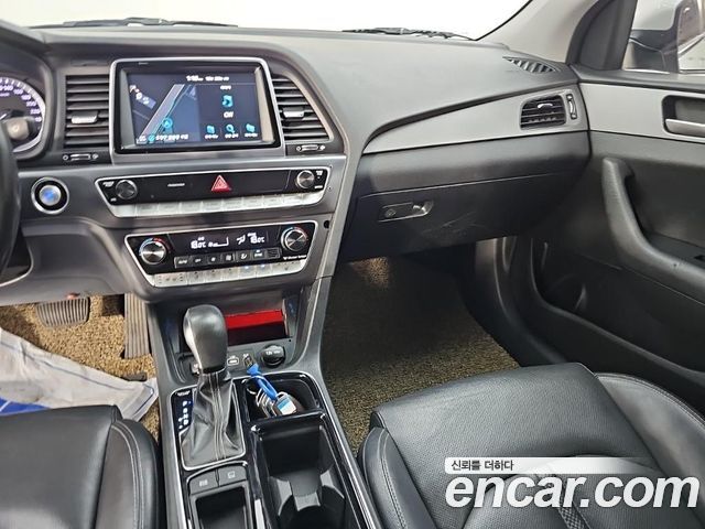 Hyundai Sonata 2019 — photo 10