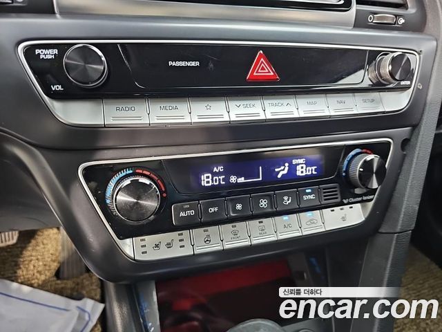 Hyundai Sonata 2019 — photo 16