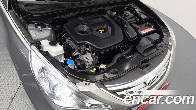 Hyundai Sonata 2013 — photo 6