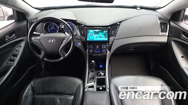 Hyundai Sonata 2013 — photo 10