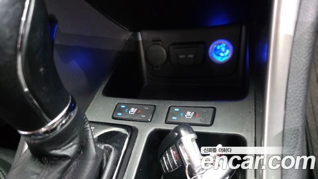 Hyundai Sonata 2013 — photo 23