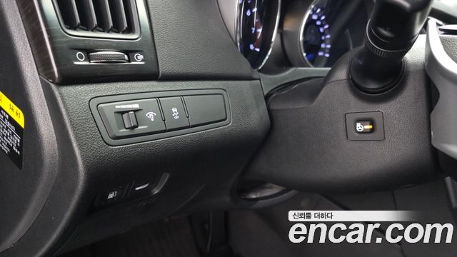Hyundai Sonata 2013 — photo 25