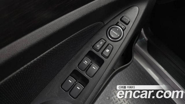 Hyundai Sonata 2013 — photo 29