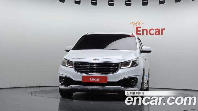 Kia Canival 2018 — photo 3