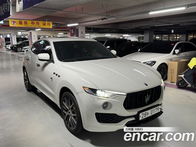 Maserati Levante 2017 — photo 5