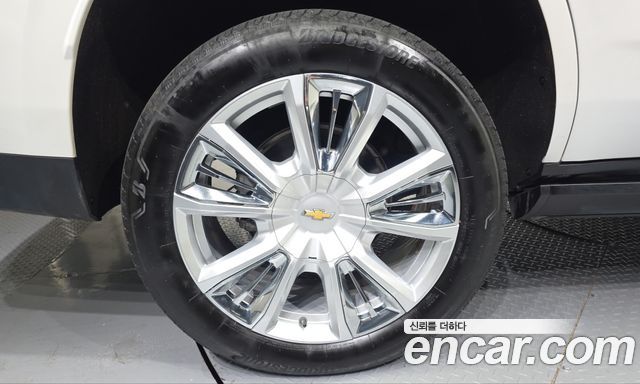 Chevrolet Korea Tahoe 2022 — photo 5