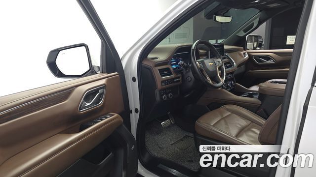 Chevrolet Korea Tahoe 2022 — photo 10