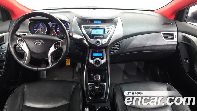 Hyundai AVANTE 2011 — photo 10