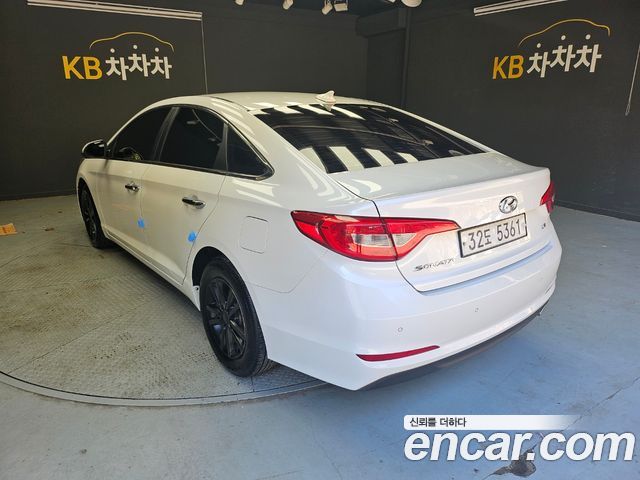 Hyundai Sonata 2016 — photo 2