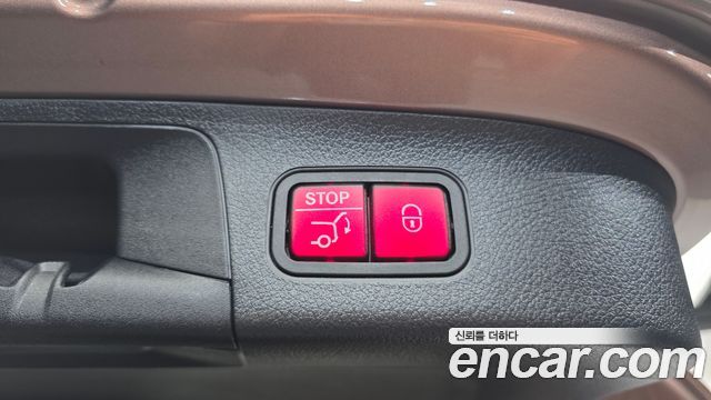 Mercedes-Benz EQA 2021 — photo 20