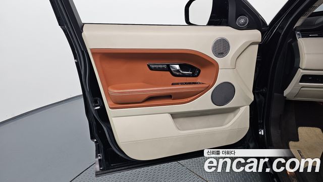 Land Rover Range Rover Evoque 2013 — photo 14