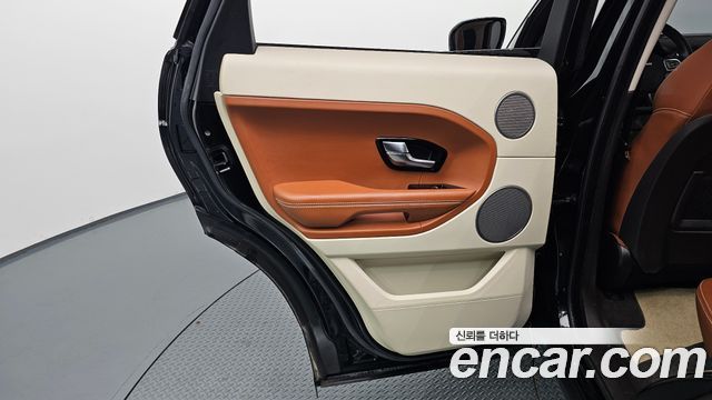 Land Rover Range Rover Evoque 2013 — photo 15