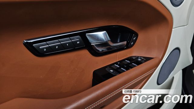Land Rover Range Rover Evoque 2013 — photo 28