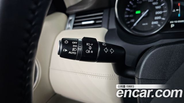 Land Rover Range Rover Evoque 2013 — photo 30