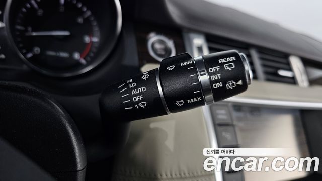 Land Rover Range Rover Evoque 2013 — photo 32