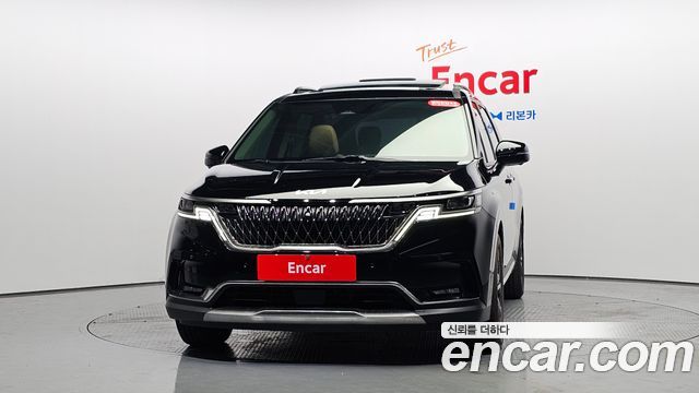 Kia Canival 2023 — photo 3