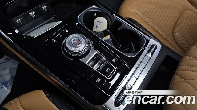 Kia Canival 2023 — photo 12