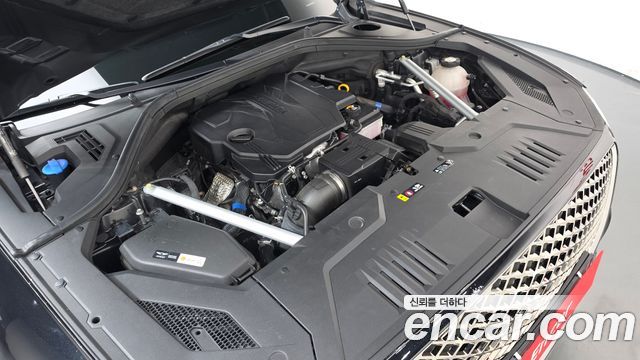 Genesis GV70 2023 — photo 6