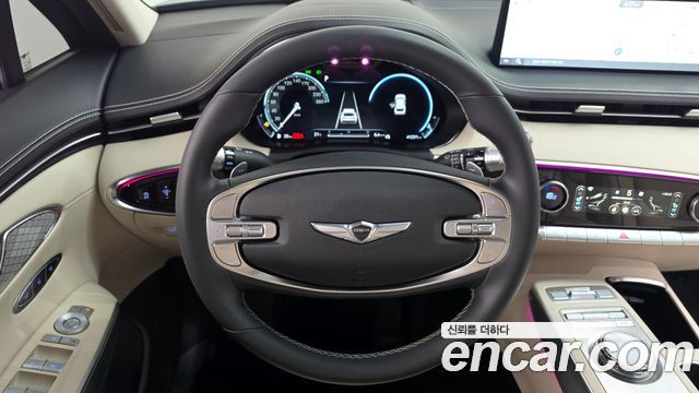 Genesis GV70 2023 — photo 19