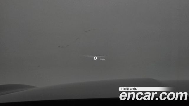 Genesis GV70 2023 — photo 24