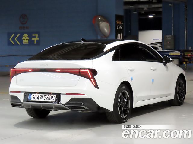 Kia K5 2025 — photo 4