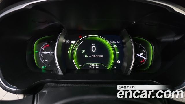 Renault Korea SM6 2017 — photo 11
