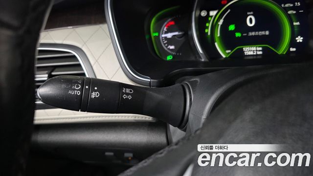 Renault Korea SM6 2017 — photo 26