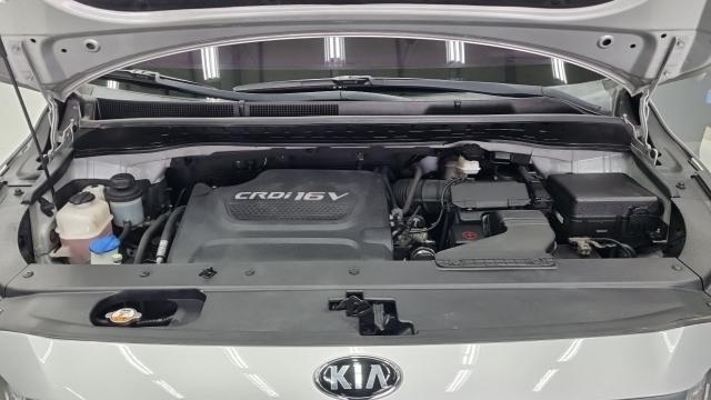 Kia Canival 2015 — photo 6