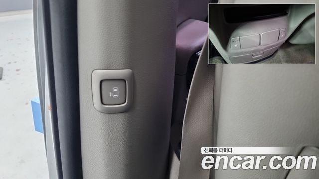 Kia Canival 2015 — photo 15