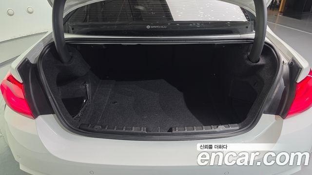 BMW 4-Series 2018 — photo 20