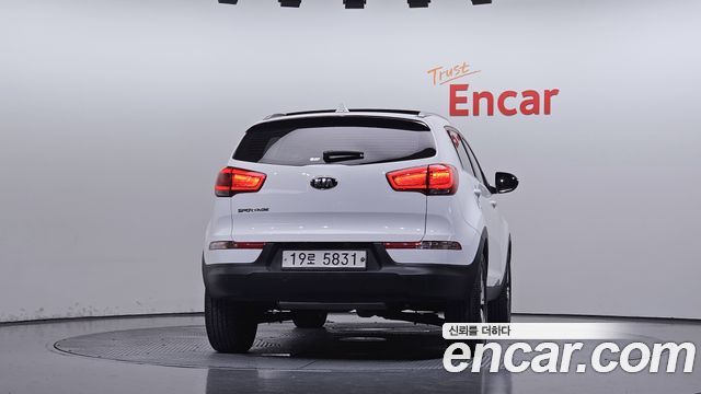 Kia Sportage 2016 — photo 4