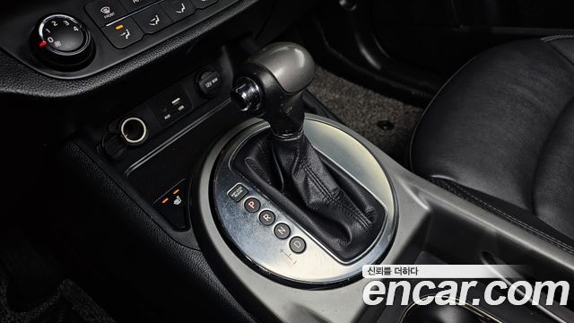 Kia Sportage 2016 — photo 9
