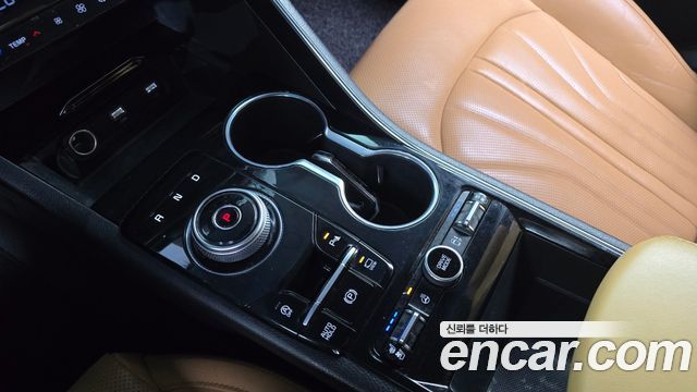 Kia K5 2020 — photo 12