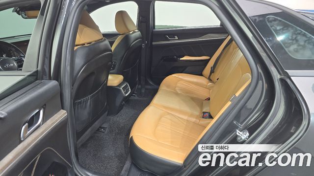 Kia K5 2020 — photo 17
