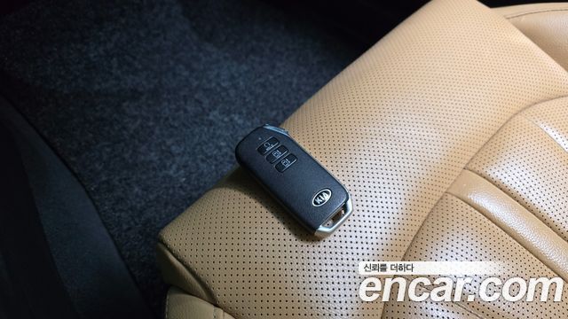 Kia K5 2020 — photo 21