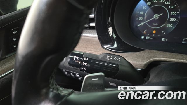 Kia K5 2020 — photo 30