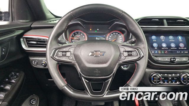 Chevrolet Korea Trailblazer 2021 — photo 13