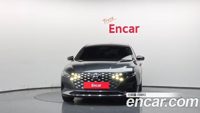 Hyundai Grandeur 2022 — photo 3