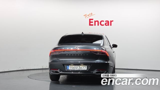 Hyundai Grandeur 2022 — photo 4