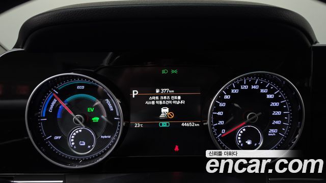 Hyundai Grandeur 2022 — photo 8